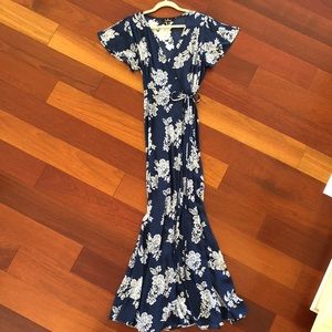 Lulus Medium Navy Floral Maxi Dress